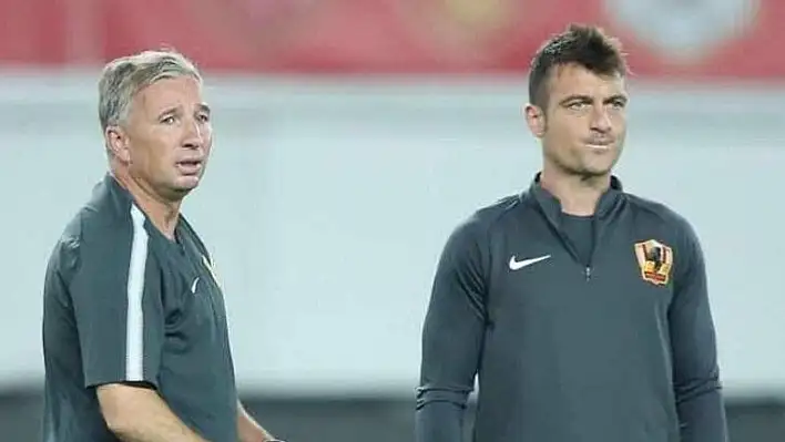 Dan Petrescu'nun yardımcıları geldi