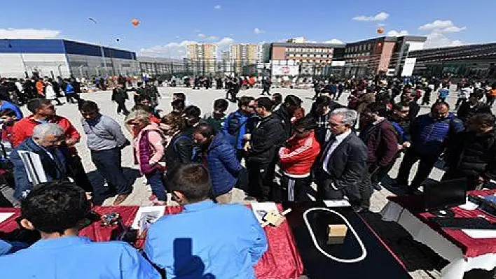 Kayseri OSB Teknik Koleji'nde bahar şenlikleri başladı