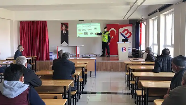 Jandarmadan okul servis şoförlerine eğitim