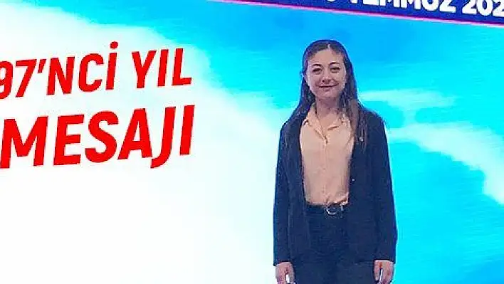 Eda Albayrak'tan 97'nci yıl mesajı