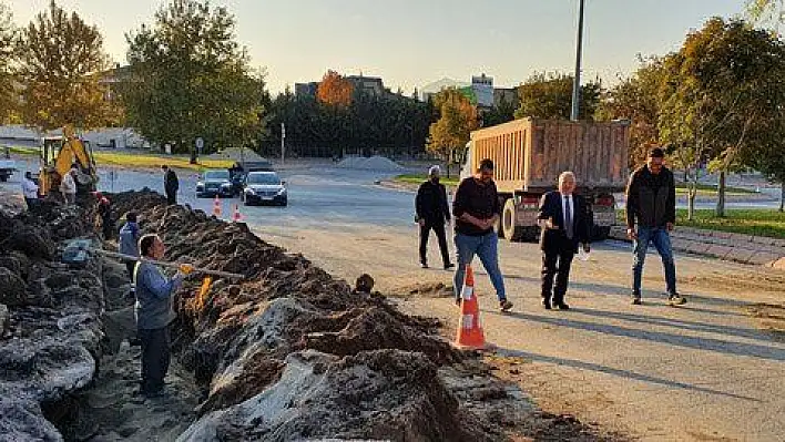 Başkan Büyükkılıç, altyapı ve yol çalışmalarını denetledi