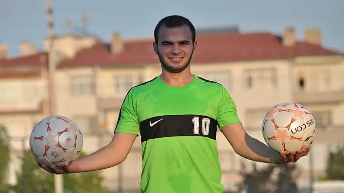 Gölcü Gökhan'dan fair-play örneği ! Kaleciyi yerde görünce...