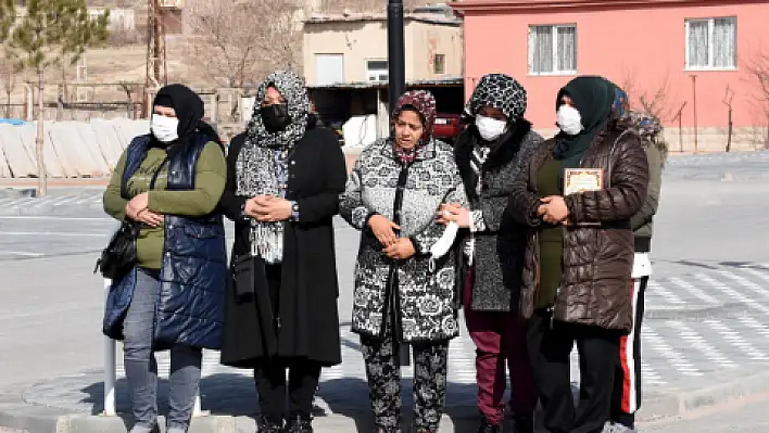 Antalya'da ölü bulundu, Kayseri'de toprağa verildi