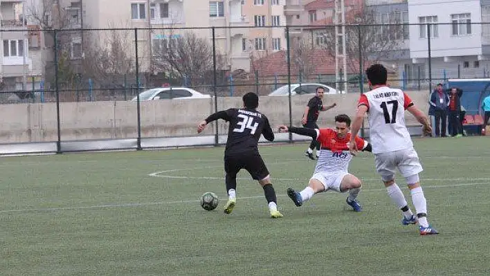 Kayseri Süper Amatör Küme: Talas Anayurtspor: 3 - Başakpınar Belediyespor: 1