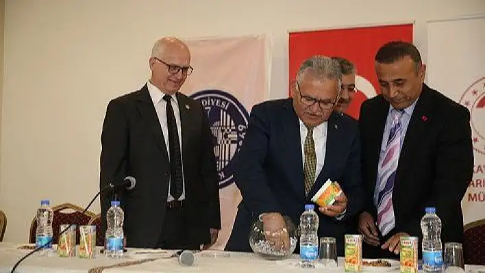 Kayseri Büyükşehir 3 bin 200 koyunun dağıtımına başladı