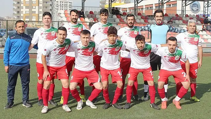 Yeşilhisar Belediyespor ligden çekildi