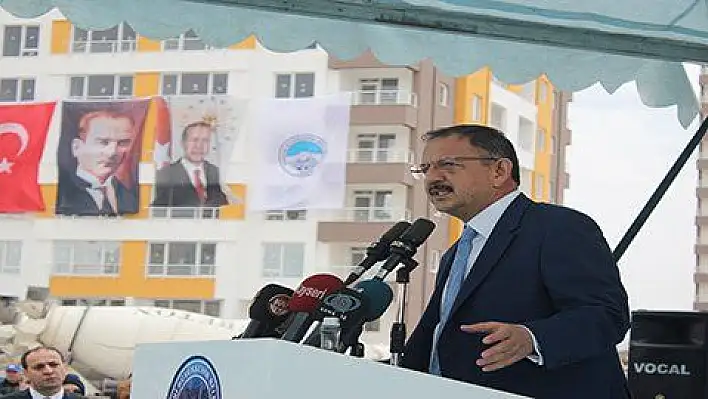 Bakan Özhaseki: 'PKK'nın azgınlığına son vermek için müthiş bir mücadele veriyoruz'