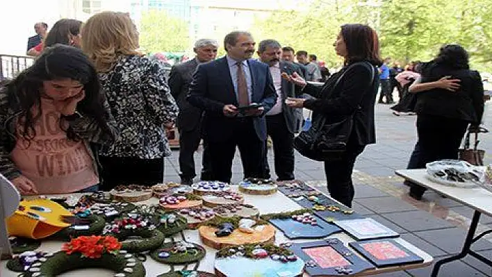 Refakatçi annelerden hastalar için kermes