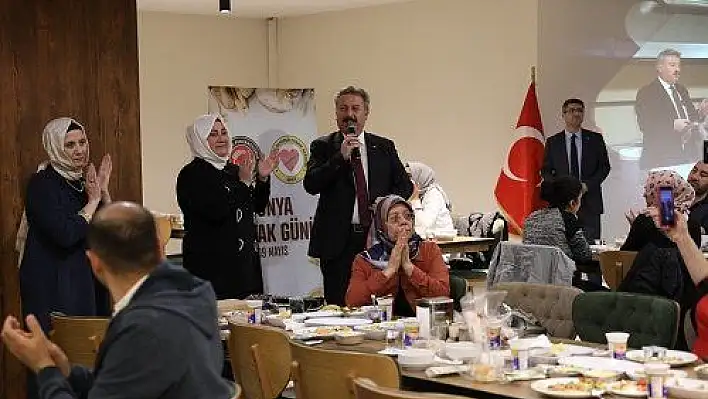 Çölyak hastaları Melikgazi'nin farkındalık yemeğinde bir araya geldi