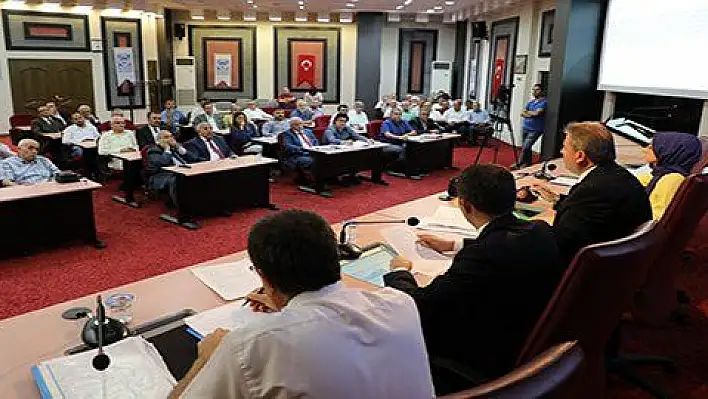 Başkan Palancıoğlu'Tarımın desteklenmesi ve çiftçi malların korunması önemlidir'