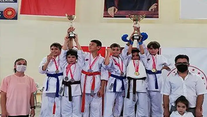 Karate İl Birinciliği tamamlandı