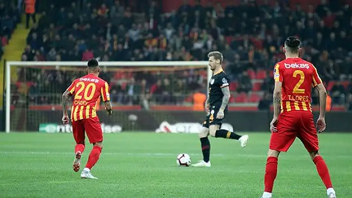 KAYSERİSPOR, GALATASARAY'A DA BOYUN EĞDİ