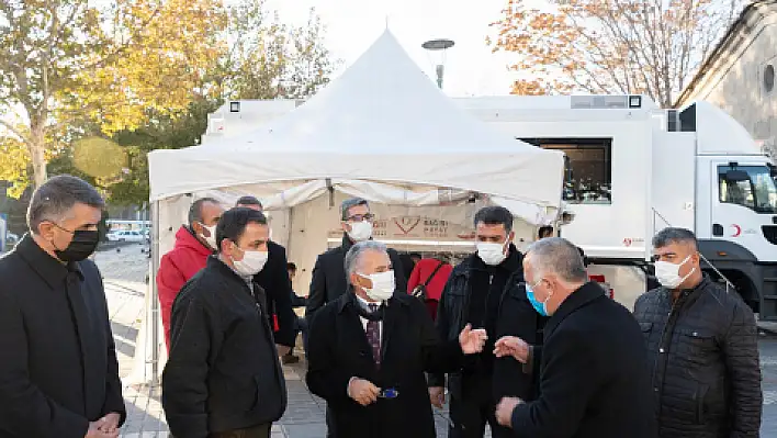 Başkan Büyükkılıç'tan kan bağışı çağrısı