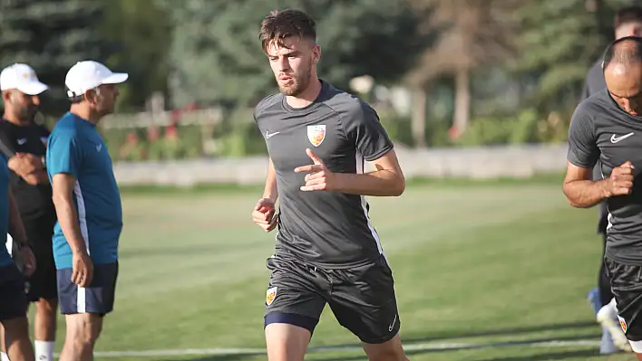 Mert Kula da Kayserispor'dan ayrıldı