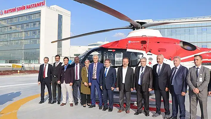 Şehir Hastanesi'ne ilk helikopter ambulans indi 