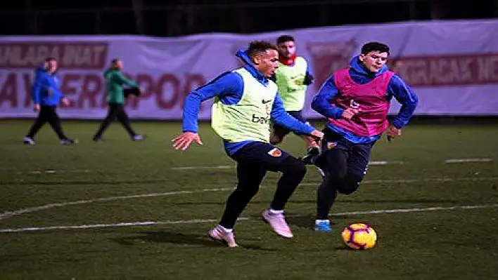 Kayserispor'un rakibi Akhisarspor 