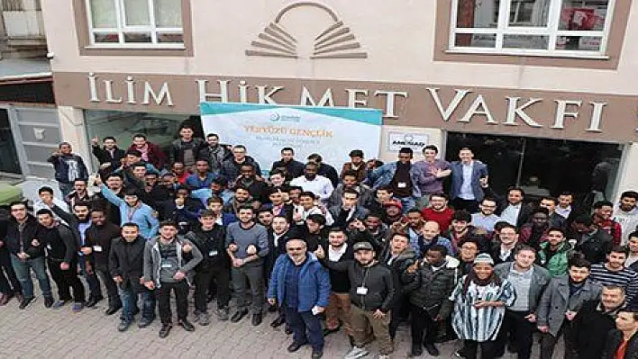 İlim Hikmet Vakfı 22 farklı ülkeden 100 yabancı öğrenciyi ağırladı 