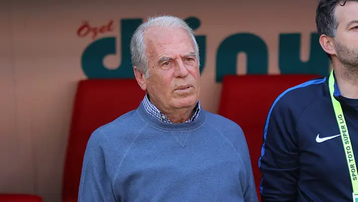 Mustafa Denizli: 'Kaybetmeyi hiç düşünmediğimiz bir maçtı'