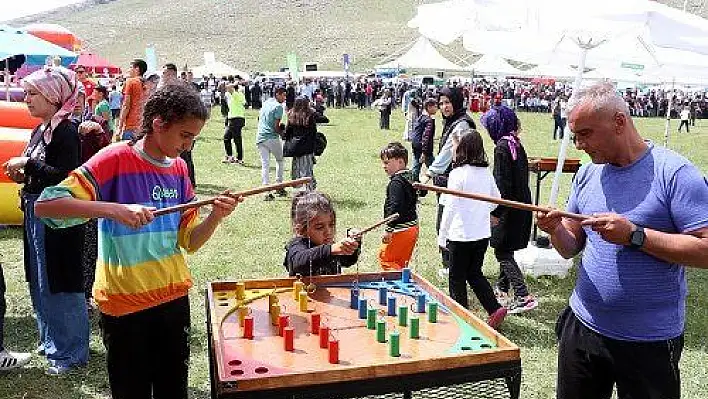 'Yeni Yoğurt Bayramı ve Kilim Festivali' düzenlendi