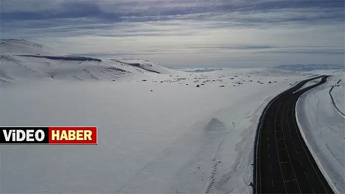 Kayseri'de göller buz tuttu   