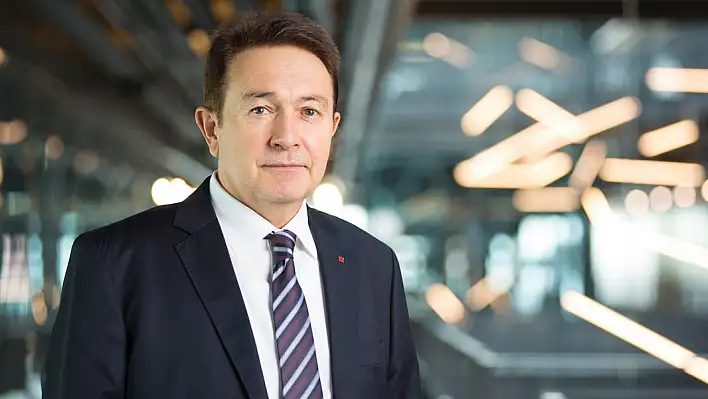 AGÜ Rektörü Sabuncuoğlu, 'Başarılı Bilim İnsanları' Arasında Yer Aldı