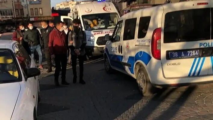 Kayseri'de öğrenciler arasında bıçaklı kavga: 2 yaralı