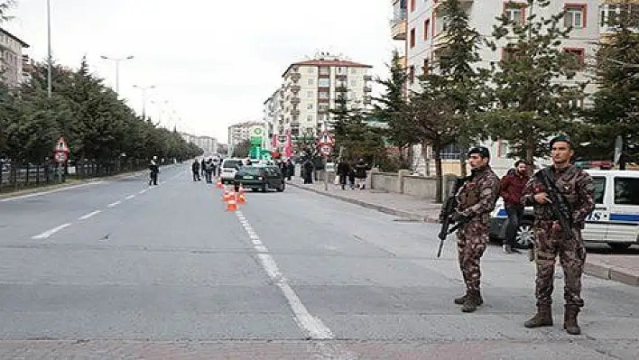 Kayseri'de PÖH'ün katılımıyla asayiş uygulaması yapıldı