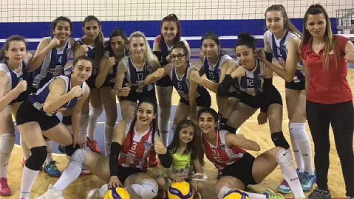 Kayseri Voleybol Bölgesel Lig Finaline yükseldi