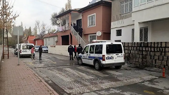Kendini vuran genç ağır yaralandı