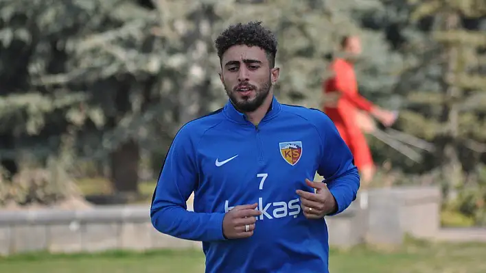 Bilal Başacıkoğlu Kayseri'ye geldi