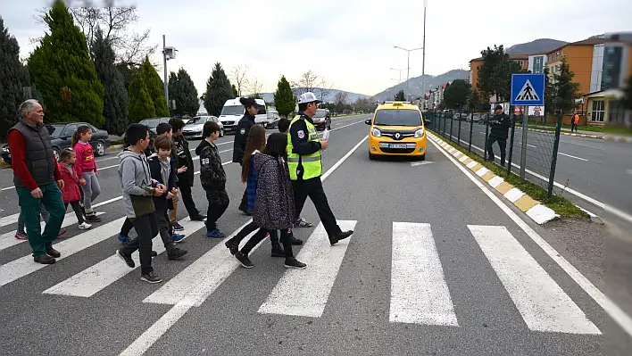 Trafikte yaya önceliği dönemi başladı