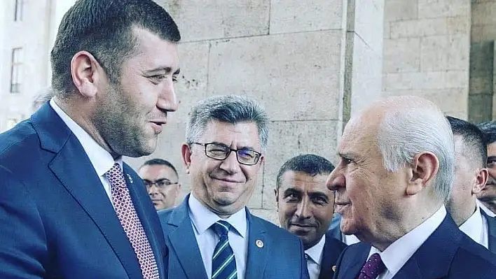 BAKİ ERSOY MHP'YE GERİ DÖNÜYOR