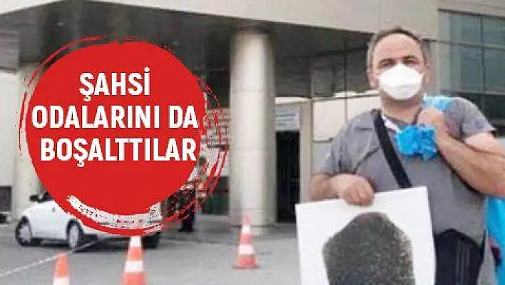 'Korona' doktor odasına girdi!