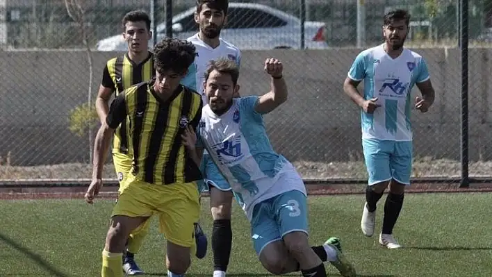 Galibiyeti olmayan takımlar karşı karşıya