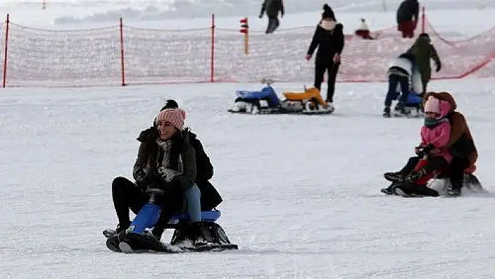 Hafta sonu Erciyes'e akın ettiler