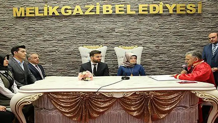 Büyükkılıç, 'Sevgisiz hiçbir şey olmaz' 