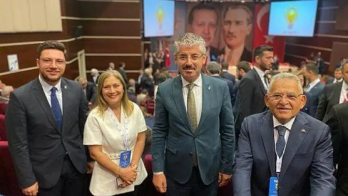 Başkan Büyükkılıç, AK Parti Genişletilmiş İl Başkanları Toplantısı'na katıldı