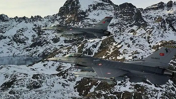 Kuzey Irak'a hava harekatı