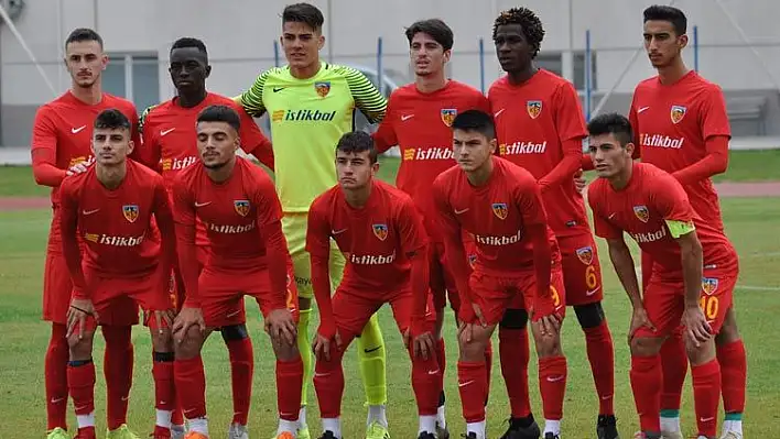  Elit U19 Ligi: Bursaspor: 3 Kayserispor: 1