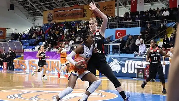 Bellona Kayseri  farklı kaybetti (75-40)