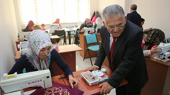 Melikgazi'den istihdama tam destek