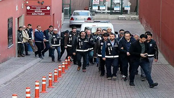 Kayseri Emniyet Müdürlüğü teknik ve fiziki takip yaptığı suç şebekesini çökertti