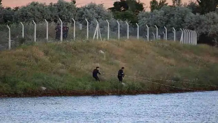 Kızılırmak'a giren şahıs kayboldu