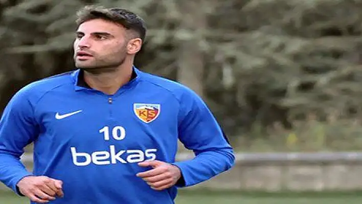 Kayserispor'da Deniz Türüç sevinci 