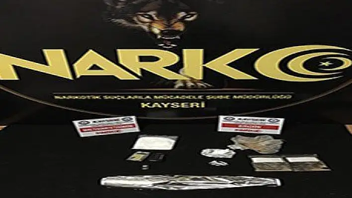 Kayseri polisi uyuşturucu tacirlerine göz açtırmıyor: 2 gözaltı