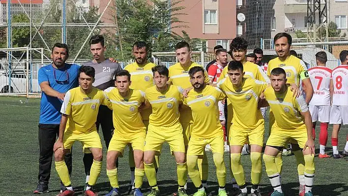 Kocasinan Şimşekspor ilk galibiyetini aldı