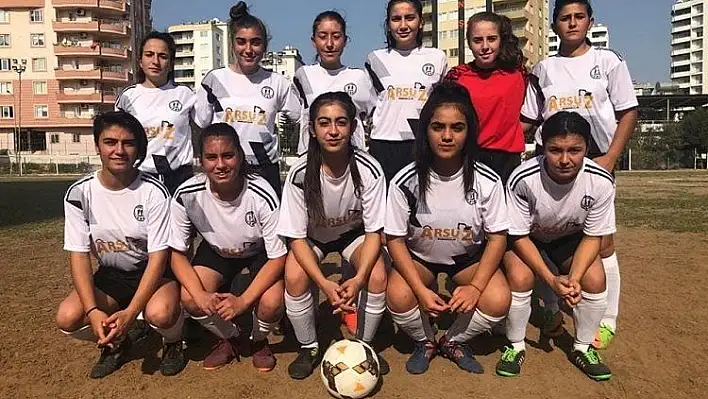 Anadolu Yıldızları farklı kazandı