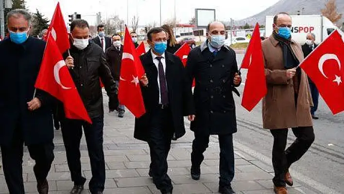 'Kanları bu vatanın birer tapusudur'