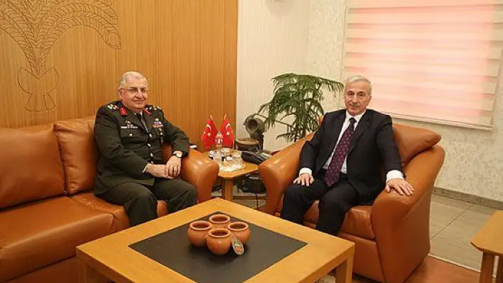 Jandarma Genel Komutanı Orgeneral Yaşar Güler Valiliği ziyaret etti