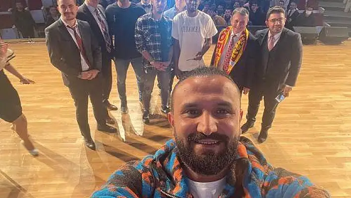 Kayserispor'dan öğrencilere jest